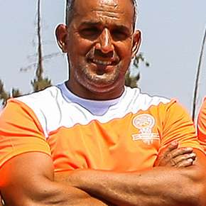 Staff-Kick-off-a-Marrakech